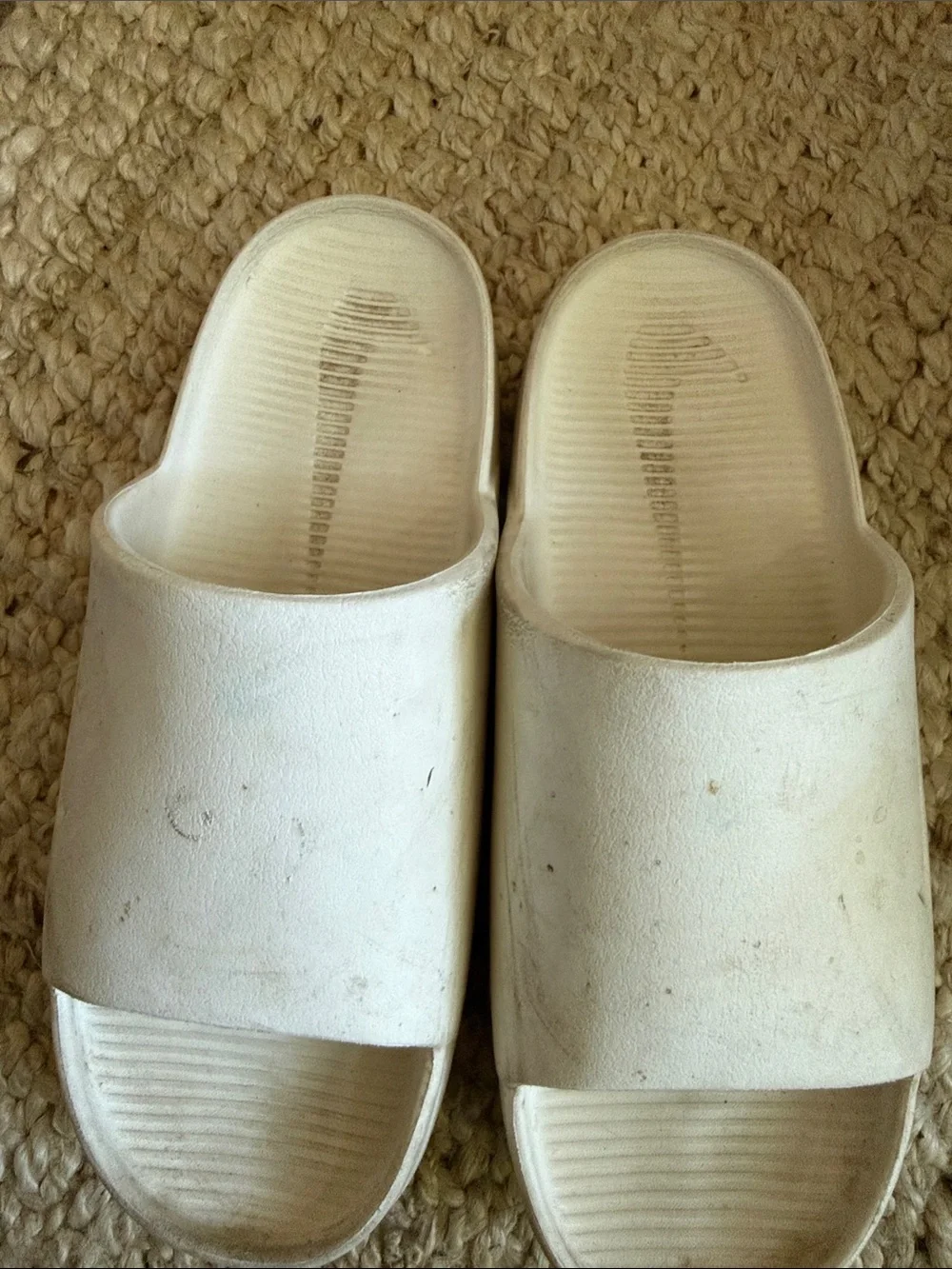 Nike White Men's Slide Sandals - Simple Pool Slides